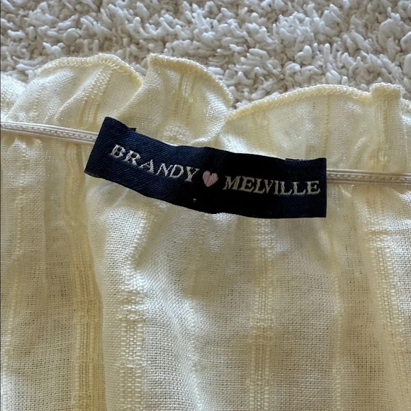 Brandy Melville Soft Yellow Ruffle Blouse - Picture 2 of 6